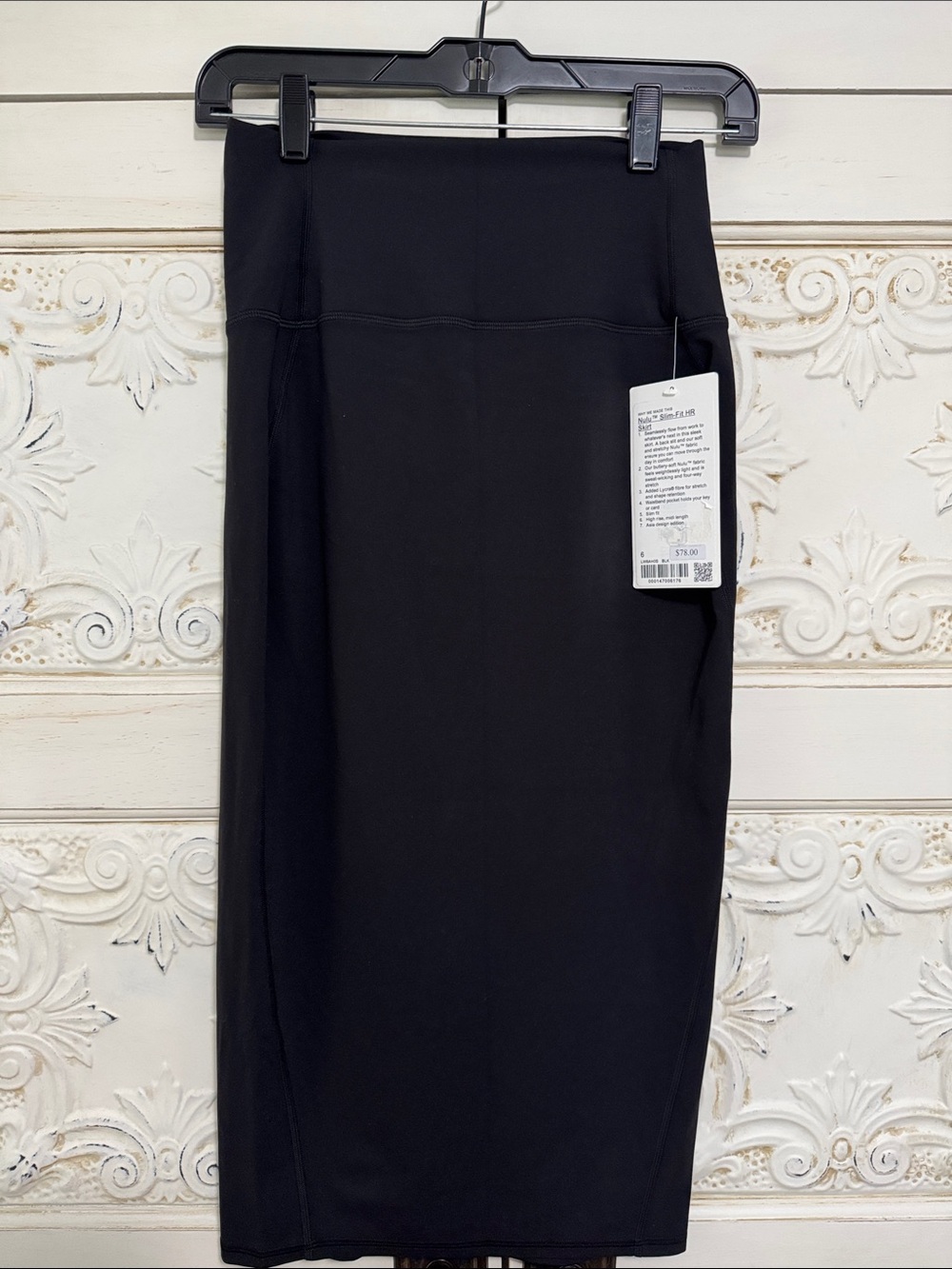 Lululemon Black Women's Pencil Skirt